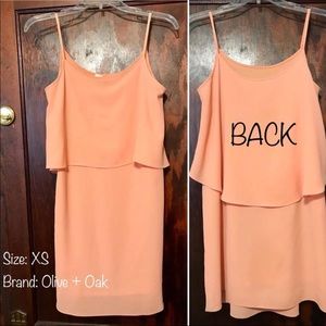 ‼️3/$20 DRESSES‼️ Peach Mini Dress, size XS